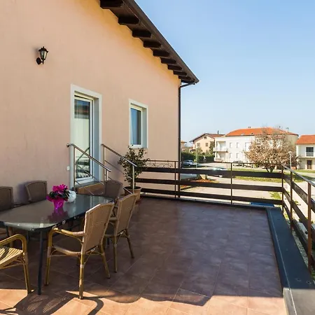 Apartman App Ruzica Finida